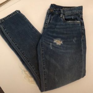 BLANK NYC “the ludlow”  distressed jeans